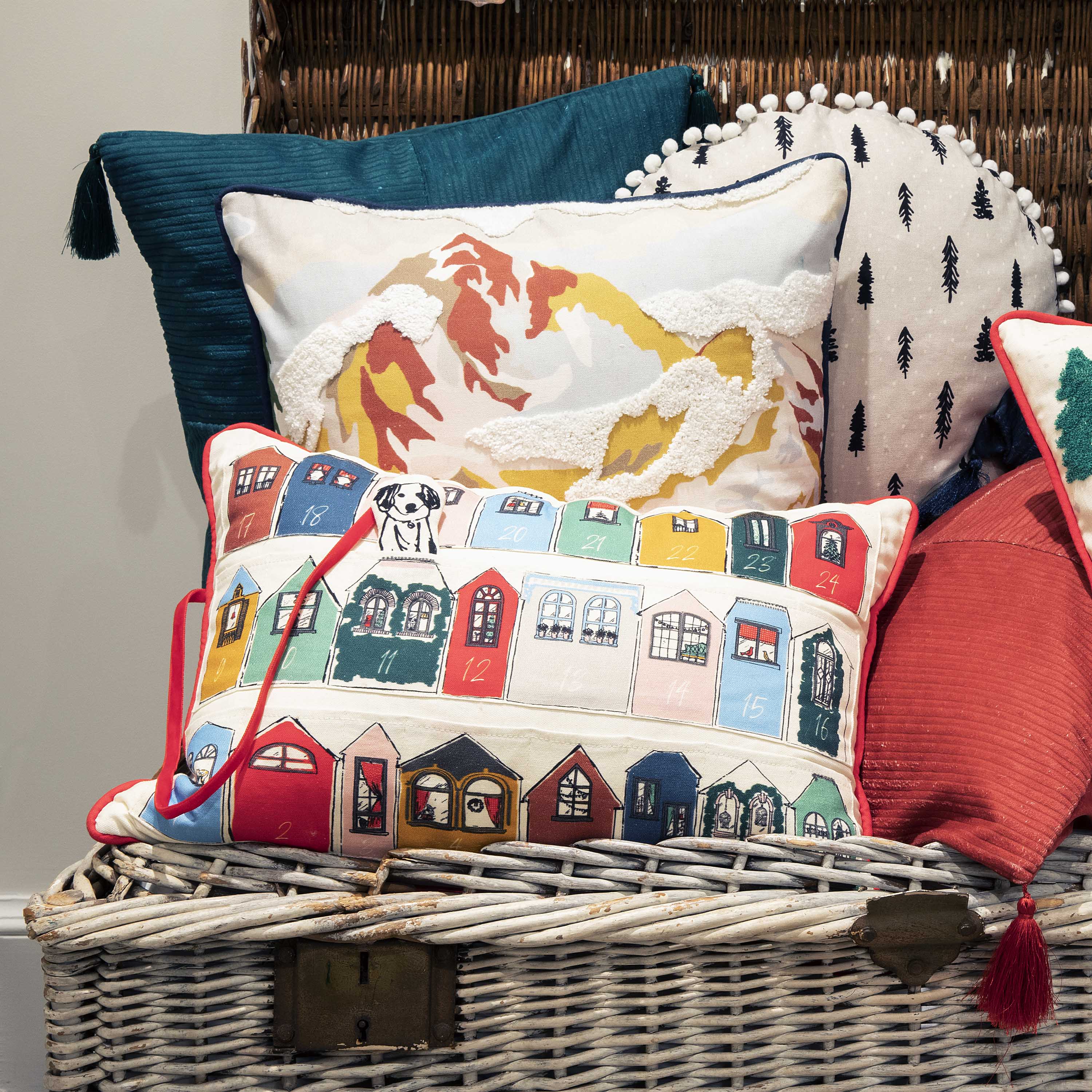 Advent pillow store